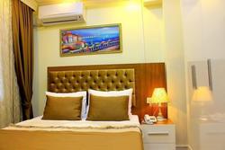 Hotelium 1