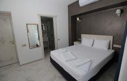 Double Inn Marina Hotel