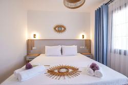 Efharisto Hotel