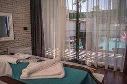 Sevilla Hotel & Lounge