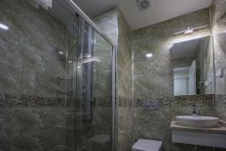 Clementine Suites