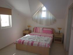 New Age Villa Tina