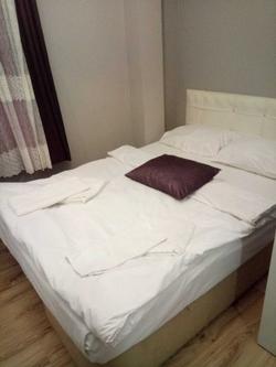 Ezra Suites