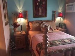 Shamrock Cove Inn