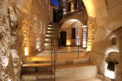 Rose Cave Hotel