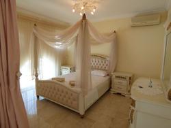 Villa Helios 11 by Elm