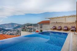 Villa Sardunya by Lucida Villas