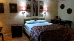 Aquastar Inn