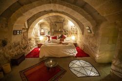 Asmali Cave House