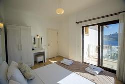Villa Iris