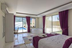 Villa Nefer