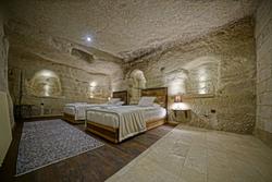 Naraca Cave House