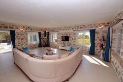Villa Mavin