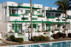 Nazaret Apartments