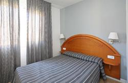 Apartamentos Turisticos Jardines del Plaza