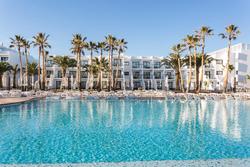 Grand Palladium White Island Resort & Spa