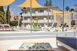 APARTAMENTOS CLUB SA COMA