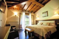 Villa de Mestas