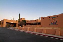 Courtyard Page at Lake Powell
