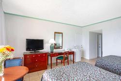 Thunderbird Beach Resort
