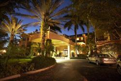 Trianon Old Naples Hotel
