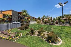 Best Western Plus Stovalls Inn