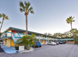 Golden Host Resort