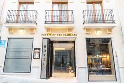 Puerta de las Granadas