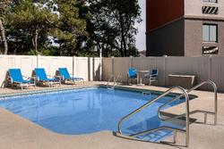Holiday Inn Express Saugus Logan Airport
