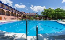 Hotel Fuente Las Piedras