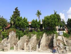Leda Beach Hotel