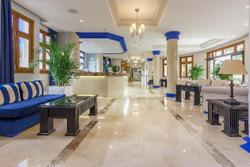 klayman Olivina Aparthotel