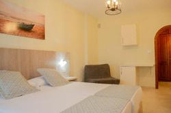 klayman Olivina Aparthotel