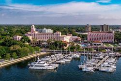 The Vinoy Renaissance St. Petersburg Resort & Gulf