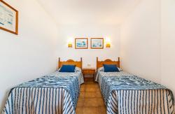 Globales Apartamentos Cala Viñas Adults Only + 16