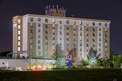 Comfort Inn & Suites Presidential