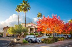 Best Western Plus Hilltop Inn