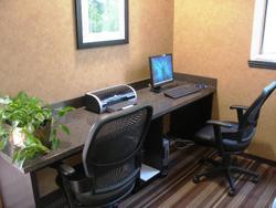 Armoni Inn & Suites