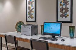Holiday Inn Express & Suites Woodbridge by IHG