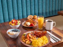 Compass Hotel by Margaritaville Naples