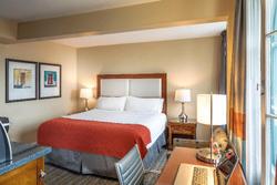 Hotel Virginia Santa Barbara, Tapestry by Hilton