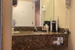 Baymont Inn & Suites by Wyndham Holbrook