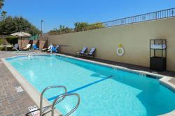 Holiday Inn Express Hotel & Suites Pasadena