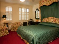 Pine Inn