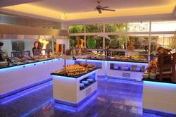 Blue Palace Hotel & Apart