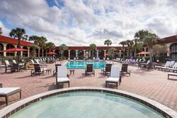 Maingate Lakeside Resort