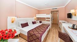 Serenis Hotel