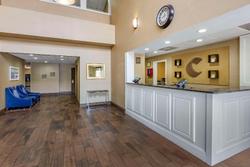 Comfort Suites At the University