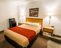 Travelodge by Wyndham Gainesville