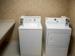 Comfort Suites Lakewood – Denver